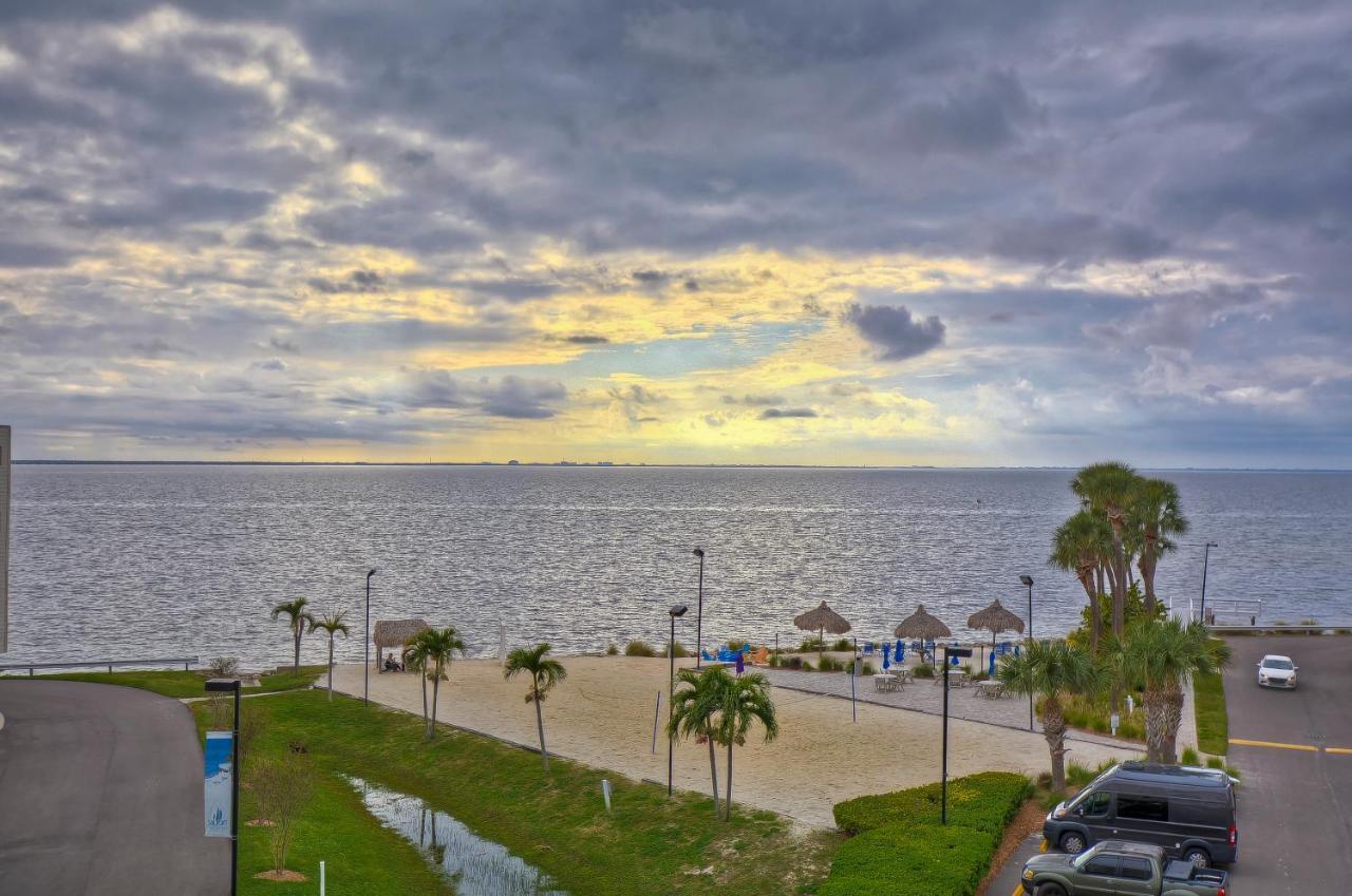 441-Waterfront, Amazing Views, Wifi, Pool And Close To Bucs Stadium Tampa Exterior foto